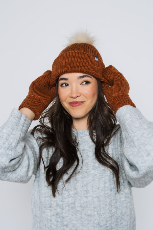 Snowflake-Lined Mitts